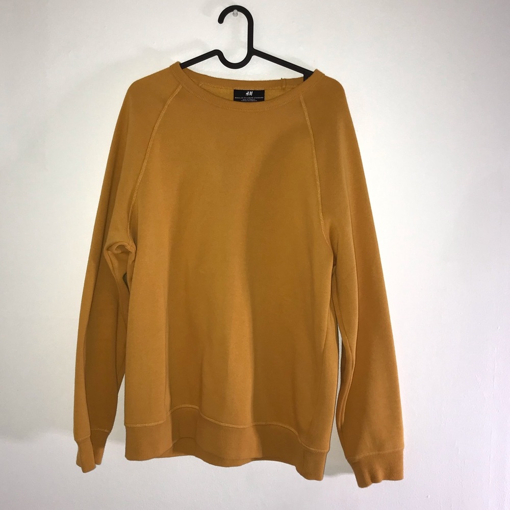 yellow sweatshirt from h&m